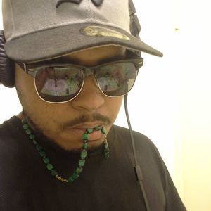 Meet your Posher, Derek